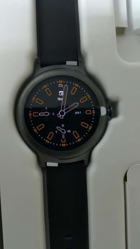 LG Style smart watch