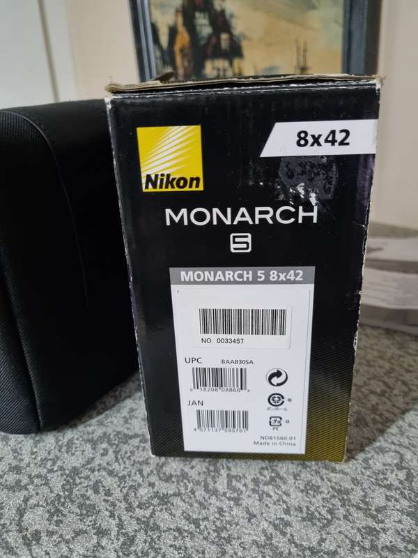 Nikon Monarch 5 8x42 Binoculars