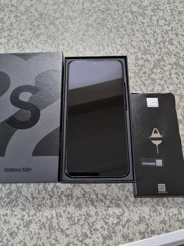 Samsung Galaxy S22 Plus 5G Dual Sim 8GB /  256GB - Phantom Black