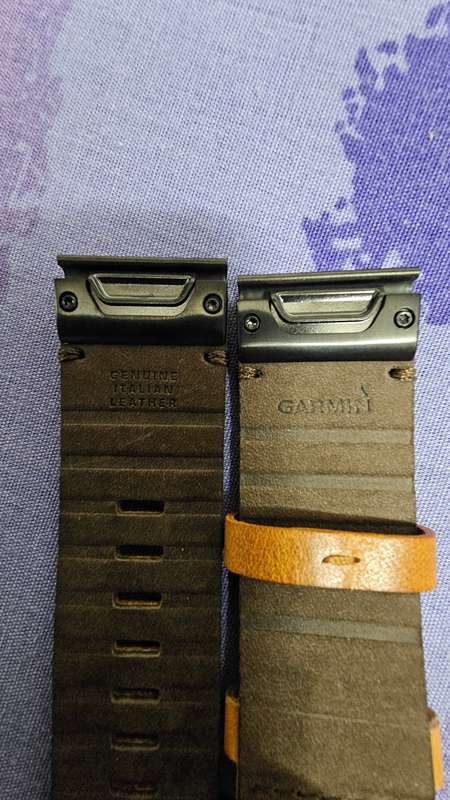 Garmin QuickFit 26 Watch Band - Chestnut Leather