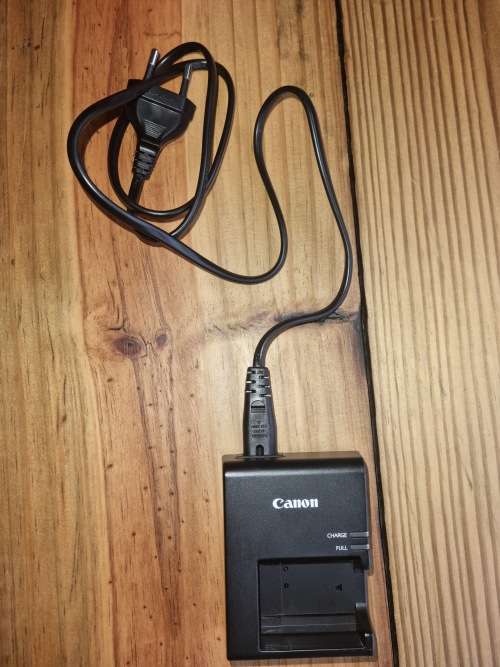 Canon EOS 2000D Camera
