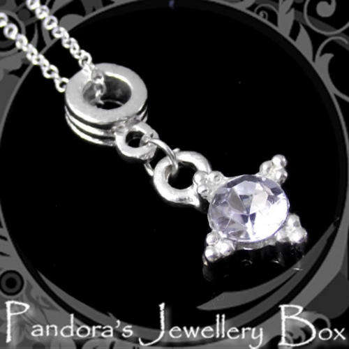 CRYSTAL Pendant & Silver Necklace