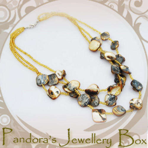 Pretty Necklace for the Nature Lovers & Environmentalists
