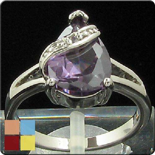 LIGHT PARTY BLING! 12mm Purple Amethyst Marquise 18kgp Ring - Size 8