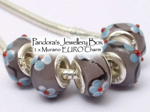 DESIGN YOUR OWN CHARM BRACELET: 1x Murano EURO Charm