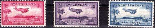 NEW ZEALAND - 1935 - SG570-572 - FULL SET - HINGED MINT - CV = R 295.00 - VIEW BELOW