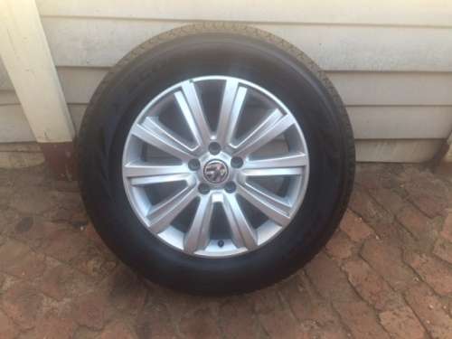 5 x VW amarok Mags & tyres