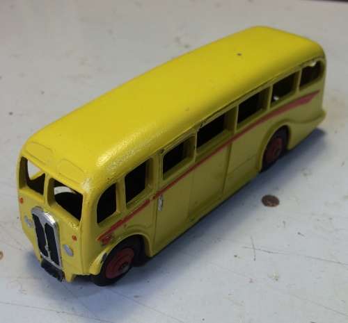 Dinky Greyhound bus