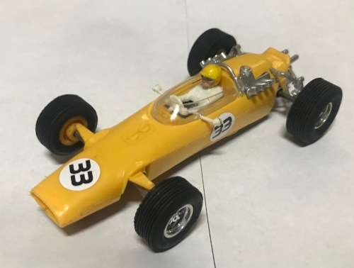 Scalextric Panther (Yellow) - TRY GETTING even the MOTOR for this price...