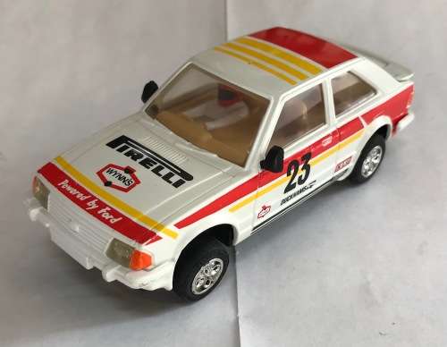 Scalextric Ford XR3 - white REDUCED