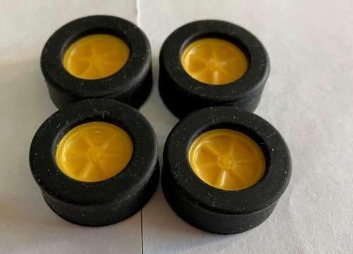 Scalextric Lotus YELLOW WHEELS and TYRES - ONE WEEK AUCTION