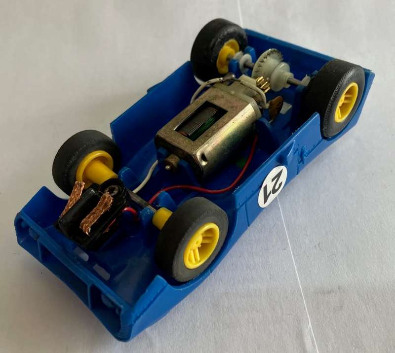 Scalextric Cougar