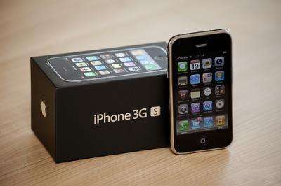 Brand New Black Apple iPhone 3GS 32GB Factory Unlocked