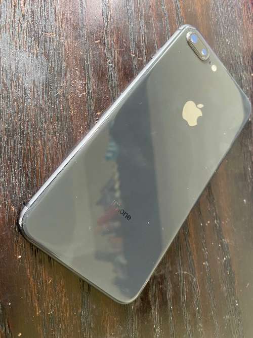 iPhone 8 Plus 64GB (Locked to Sprint)