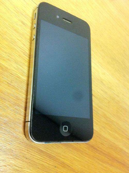 iPhone 4S 16GB - Black - Free delivery!