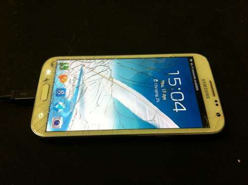 Samsung Galaxy Note II White 32GB - Cracked Screen - Free Delivery!