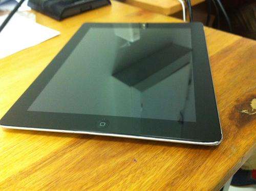 iPad 2 16GB Wifi + 3G - Black - Free Delivery!