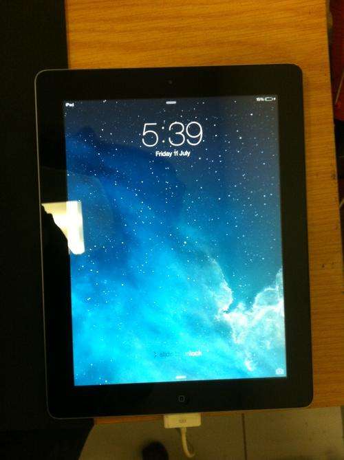 iPad 2 16GB Wifi + 3G - Black - Free Delivery!