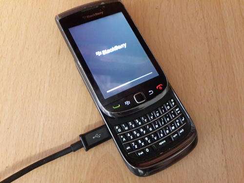 Blackberry Curve 9800 Black - Free Courier delivery!