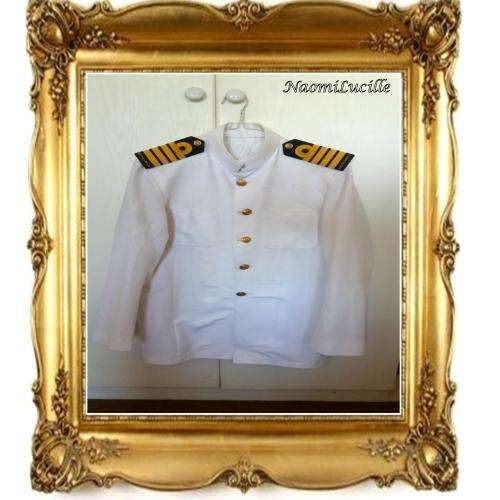 WHITE SA NAVY CEREMONIAL SUIT- CAPTAIN'S [SAN] GOLD BRAIDED EPAULETTES AND BUTTONS  [SANDF]