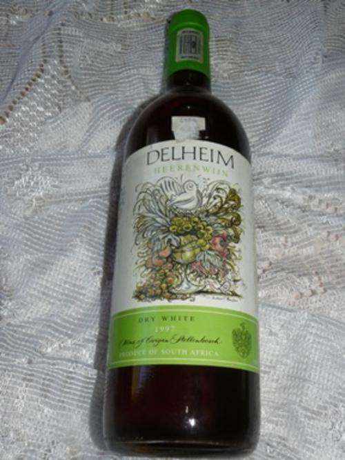 !!!COLLECTORS!!! ADD THIS ONE!GESERTIFISEERD DELHEIM HEERENWIJN 1997 STELLENBOSCH-DO NOT MISS OUT!!!