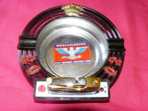 *** COLLECTORS!! ASHTRAY WITH LIGHTER - HOW HOT *** TAKE THE GAMBLE - IT'S WORTH IT!!