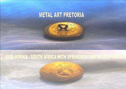 RARE BEAUTY - OLD SUID AFRIKA/SOUTH AFRICA BUTTON - WITH SPRINGBOK AND METAL ART PRETORIA