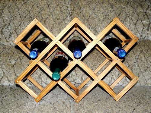 *****VERY HANDY 8/10 BOTTLE COLLAPSABLE WOODEN WINE RACK*****