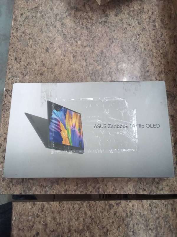 Refurbished - Asus Zenbook 14 Flip AMD Ryzen 7 14` OLED Touch 16GB 1TB SSD Win 11 Home Notebook