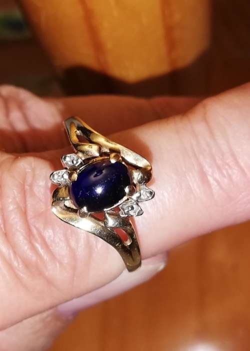 Gold - Blue Sapphire Diamonds Ring