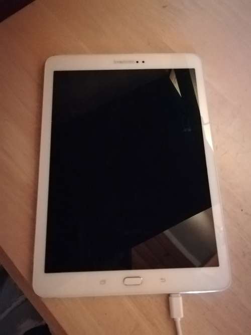 Samsung Galaxy Tab S2 SMT-815 Hardly used.
