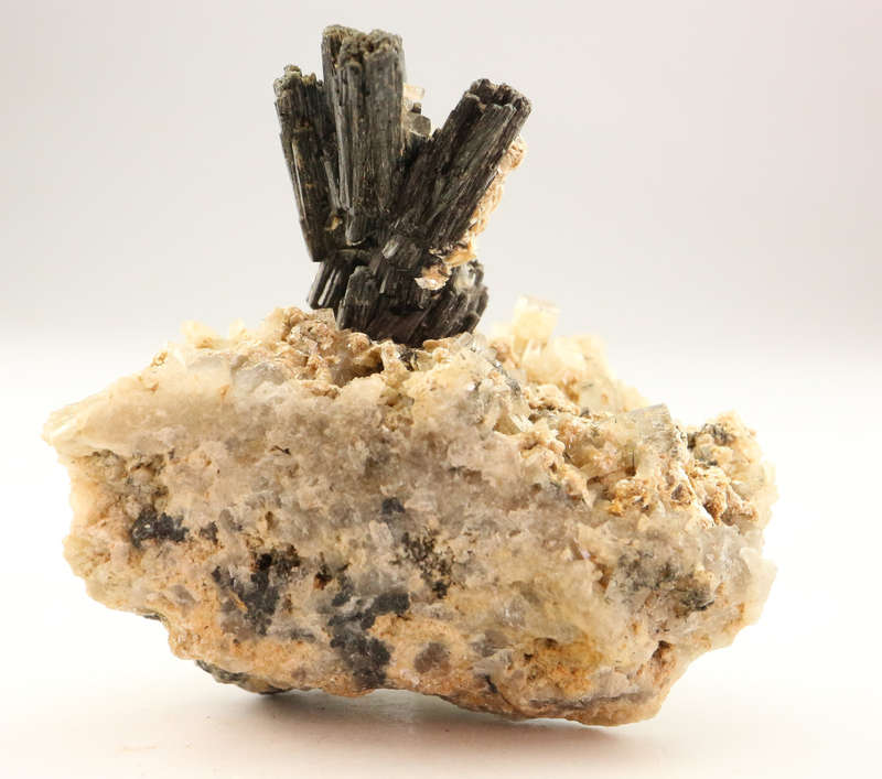 Mica, Schorl on Quartz, Erongo Mnt Region, Namibia