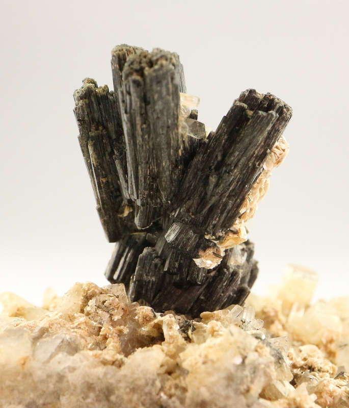 Mica, Schorl on Quartz, Erongo Mnt Region, Namibia