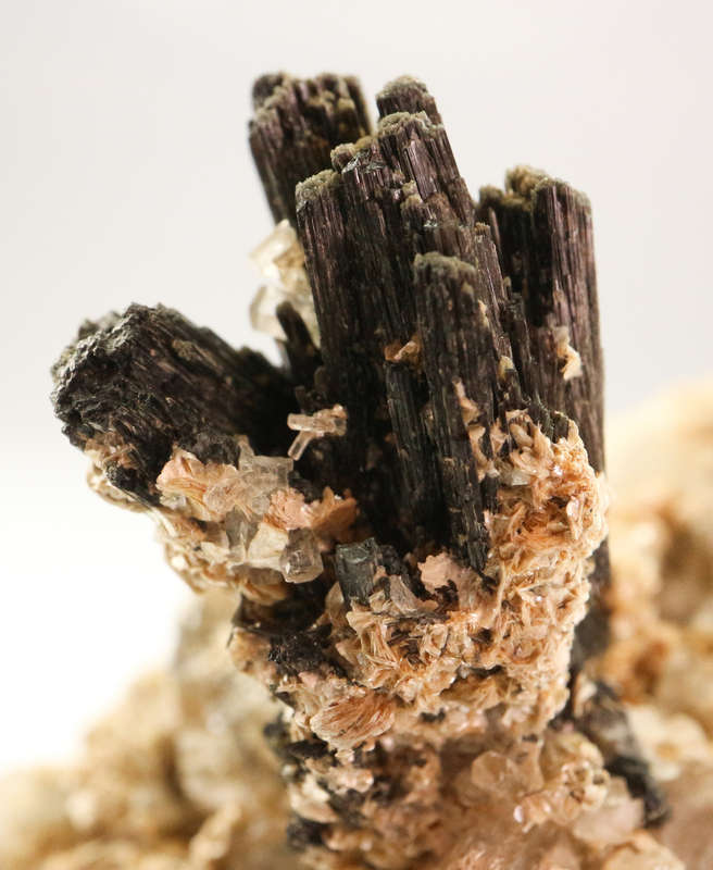 Mica, Schorl on Quartz, Erongo Mnt Region, Namibia