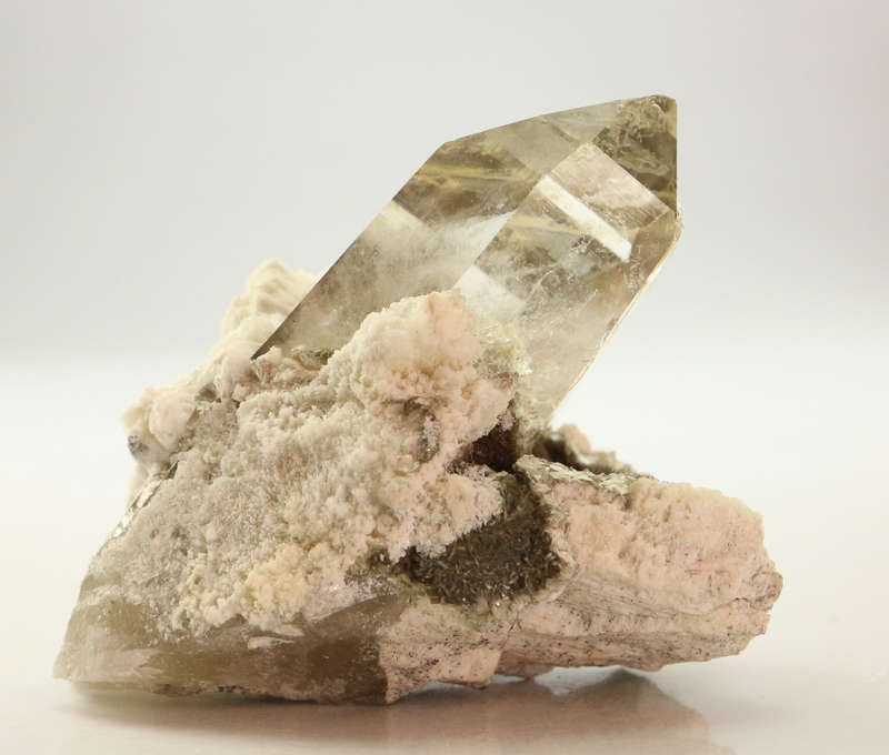 Hyalite, Quartz and Feldspar, Erongo Mnt Region, Namibia