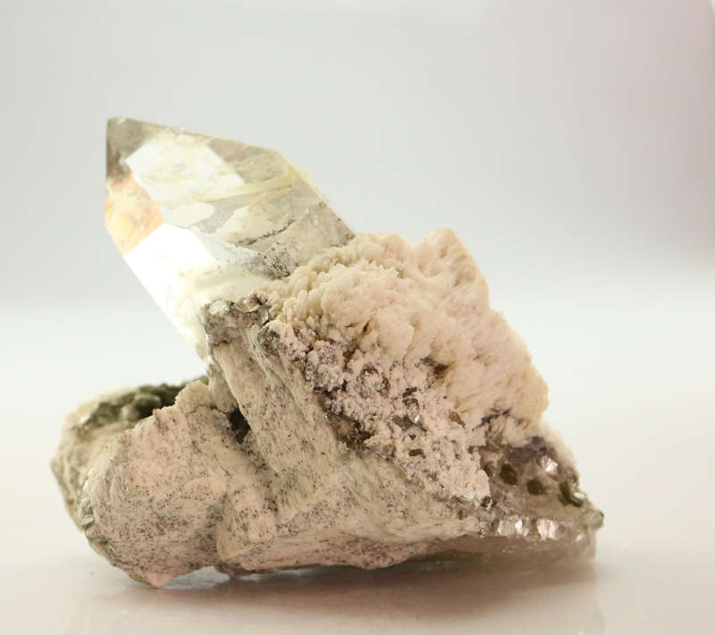 Hyalite, Quartz and Feldspar, Erongo Mnt Region, Namibia