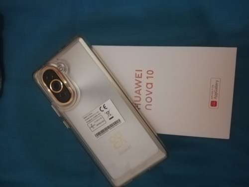 HUAWEI nova 10