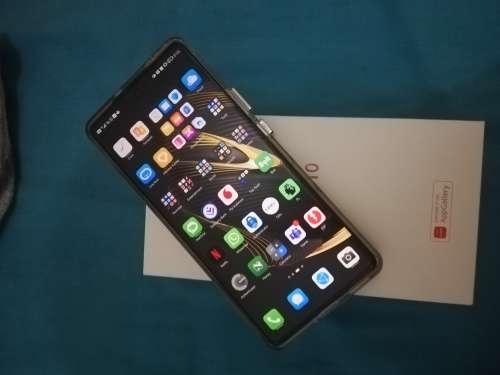 HUAWEI nova 10
