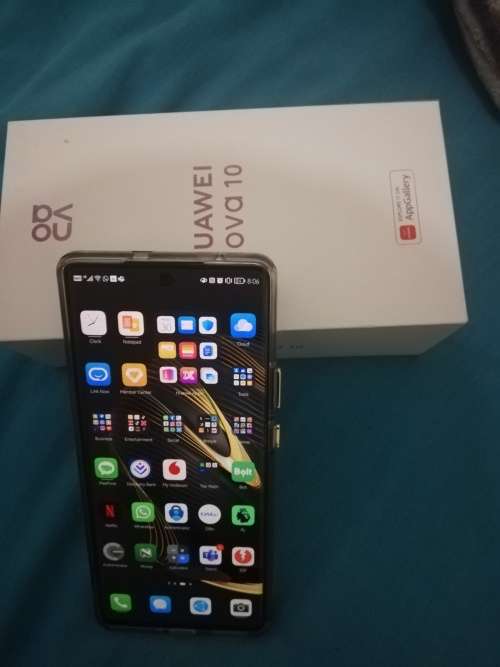 HUAWEI nova 10