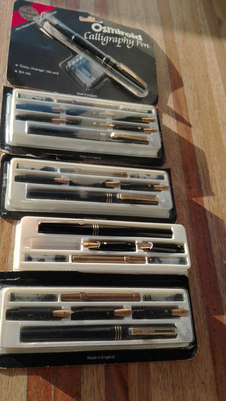 SET OF VINTAGE CALLIGRAPHY PENS