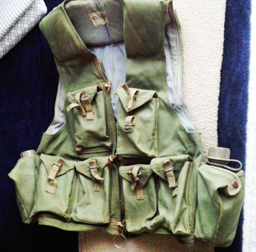 RHODESIA ARMY BUSH WAR REED GREEN FIRE FORCE ASSAULT VEST.