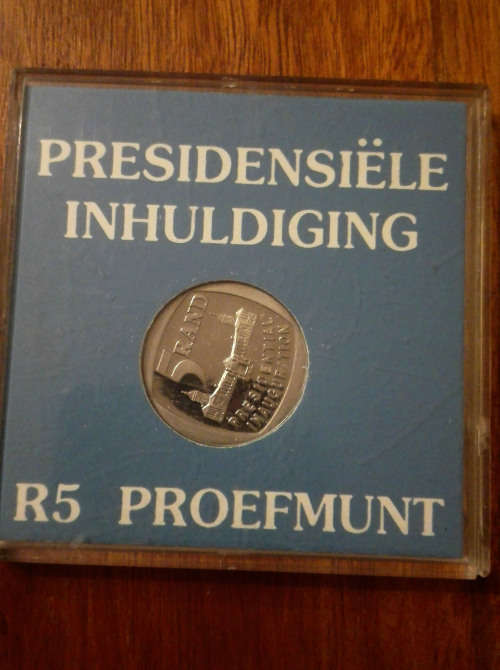 Inauguration 1994 proof coin.Rare no steps variety..