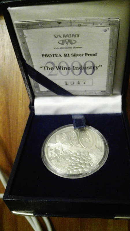 PROTEA R1 SILVER. 2000. WINE INDUSTRY.