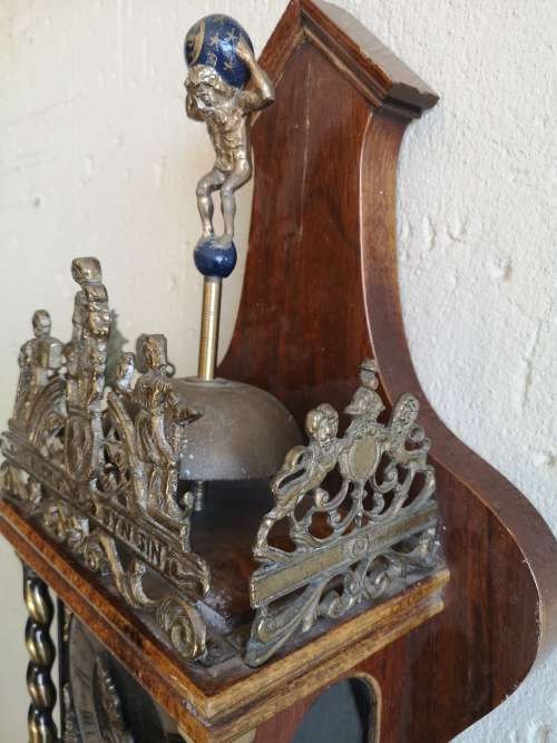 AWESOME VALUABLE DUTCH CLOCK. RETAIL R5000.