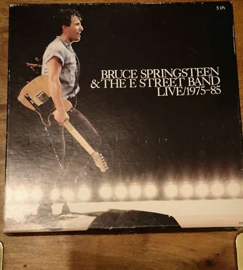 VINALS, BRUCE SPRINGSTEEN and THE STREET BAND. LIVE 1975--1985.