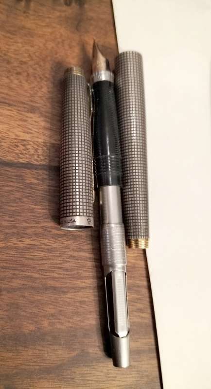 STERLING SILVER PARKER `65`FOUNTAIN PEN AND PENCIL SET.