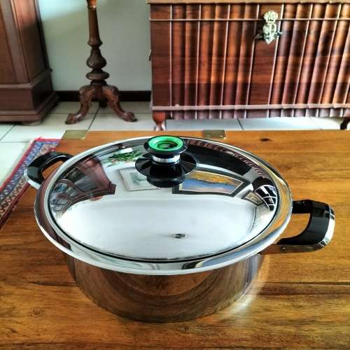 AMC 30CM ROUSTER POT.