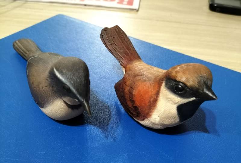 HIGHLY COLLECTABLE,`FEATHER`S FRIENDS`. COMPOSITE MATERIALS
