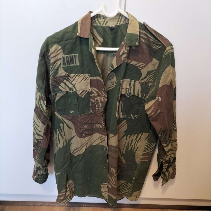 RHODESIAN ARMY LONG SLEEVE SHIRT.