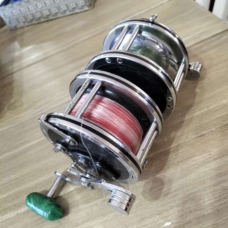 TWO PENN, USA, FISHING REELS